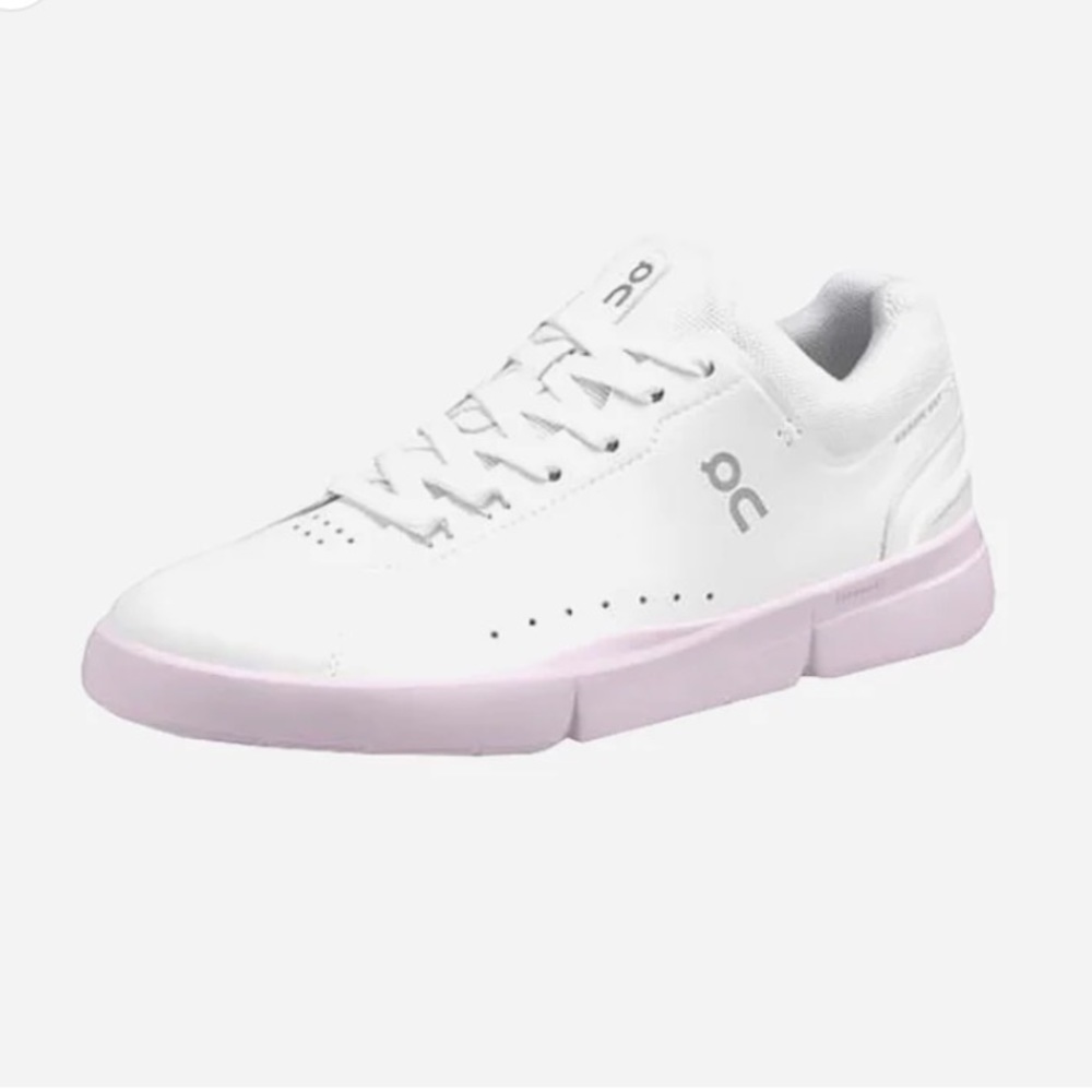 On Running Women’s Shoes- The Roger